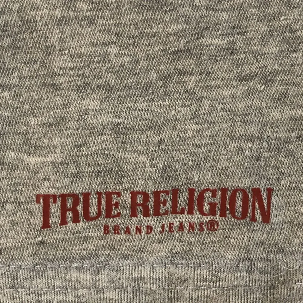 True Religion Mens Heather Gray V-Neck Short Sleeve T-Shirt Red Logo Size Large